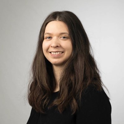 Senior Growth Hacker & SEO @GeneroGrowth 👩🏻💻 Growing my flower blog from 0 to 50K in monthly organic traffic in one year 🌸 Building GPTs & playing with AI