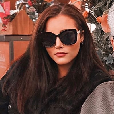 rhiannonsanders's profile picture. 