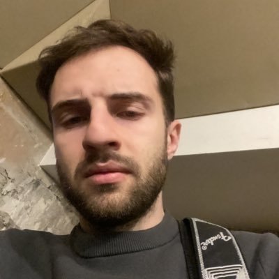 ric_cardoo's profile picture. Dev, Musician, Bread maker