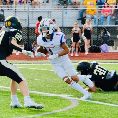 (Northpoint highschool MO)WR/DB(3.0 gpa)(5,10)(145lbs) c/o 2028 national qualifier-10x 2nd team all conference-x2 track state qualifier-1x