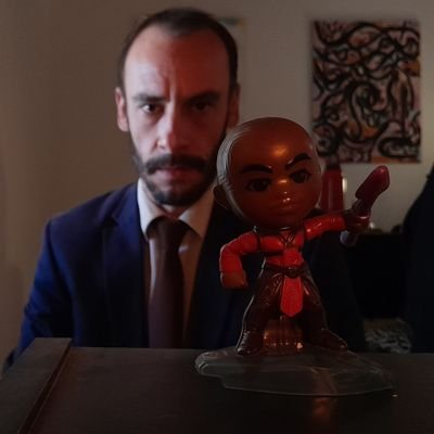 Abogado DerechoProcesalPenal @erreius @pensapenal Posgrado en Derecho Procesal Penal. Derecho Penal Economico. Políticas Públicas IG carlitos_coria