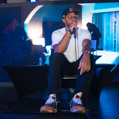 WatchMarkasdrnk's profile picture. I’m just here to tweet lyrics and movie quotes for no good reason