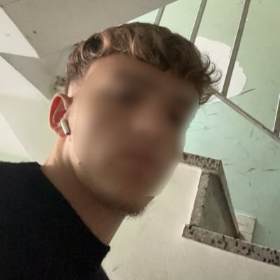 florianzero1's profile picture. 🇦🇱