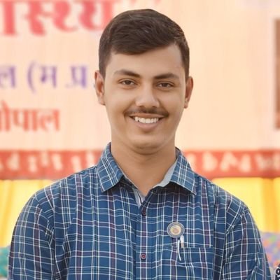 KeshavMishra216's profile picture. !!! भारत माता की जय !!!🚩🚩