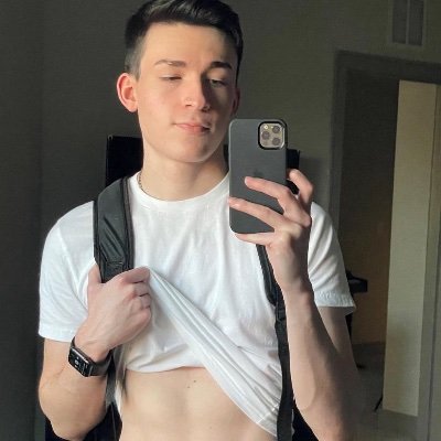 Single 🏳️🌈 seeking LTR
follow and send a dm😘who knows you may get what you are looking for here 🍆💦🏳️🌈#proud #pride