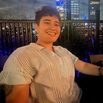 jessmosk12's profile picture. Storyteller. Organizer. Using sport for social change @risetowin Former: @amarch4ourlives @gothamfc Ithaca ‘24 (they/them)