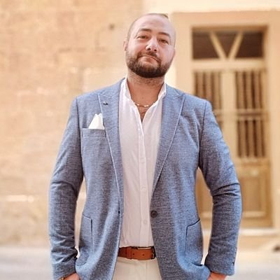 jonathancmuscat's profile picture. You have to believe in yourself when no one else does — that makes you a winner right here.