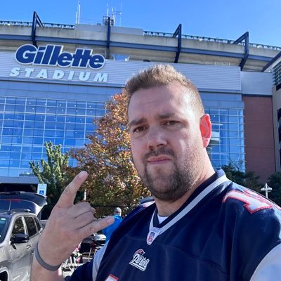 colinesmith's profile picture. Glasgow Rangers 🇬🇧 Newcastle United Patriots, C’s, Bruins and Red Sox 🇺🇸 Proud Dad & Husband.