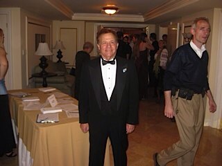 monroekle's profile picture. Constitutional Conservative.  Patriot
CoOwner of KLEIDS , Womens Clothing Brand Made in USA . US Army Reserve Captain Retired  Graduate Pa. Military College