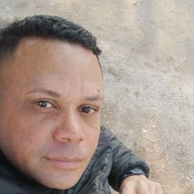 RobertJFreites's profile picture. توقيت الله مثالي