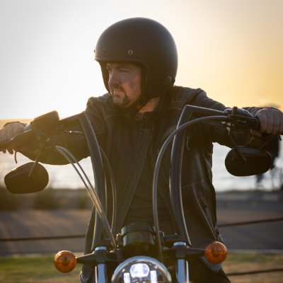 @ThePodcastChris