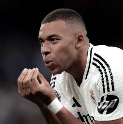 b52for's profile picture. 