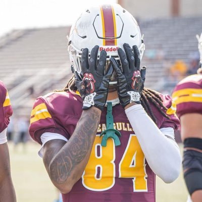 Route tech @ |4.4 40 |Contact: Burnette098@gmail.com| 5’11 165