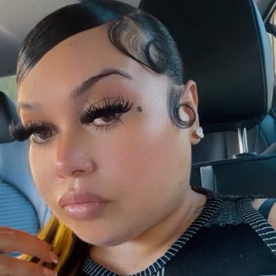 blancadoee's profile picture. Have a strong mind, prepare for anything.
