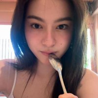 nalaa :3 (@cheescakeblu) 's Twitter Profile