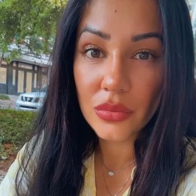 SamanthaA96306's profile picture. entrepreneur and a God fearing business coach 🏦🖥️