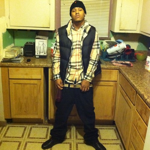 SB_Boom123's profile picture. never knock ah nigga hustle #team iphone team Boom Team trust no on