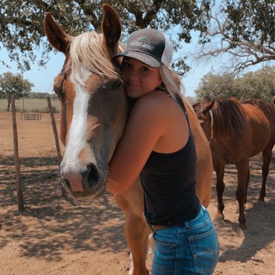 keeley_bauer's profile picture. ••it’s a good day to leave me alone••