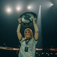 Chloe/Elya (@liquidelya) 's Twitter Profile