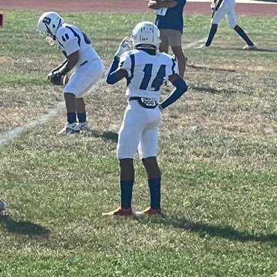 Football player at William Chrisman High School ‘29 Wr/Rb/Db 5’8 160 jaxonwoods062@gmail.com https://t.co/Wm2XbA51M5