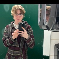 madi (@mxdi2xx) 's Twitter Profile