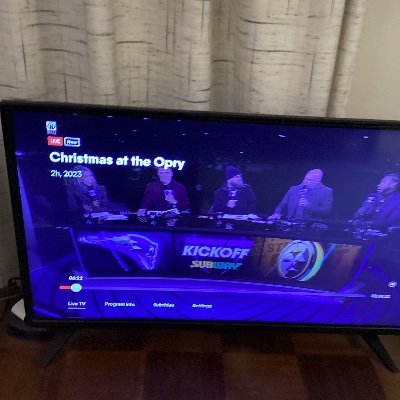 TheTopTopicSub's profile picture. I don’t use this account too much these days, just occasionally.
But, my friend has a great Account. 
@HaveNiceDayPost