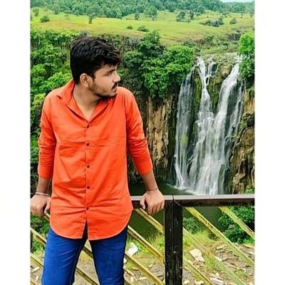 Yash160600's profile picture. 