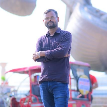 मिल सके आसानी से उसकी ख्वाइश किसे है,
जिद तो उसकी है, जो मुक़द्दर में लिखा ही नहीं।