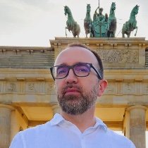 Technopreneur & Innovator, Libertarian Freethinker, World Citizen, Passionate Serial Entrepreneur, Technologist #Bitcoin #Ethereum #Morpheus #Liberland