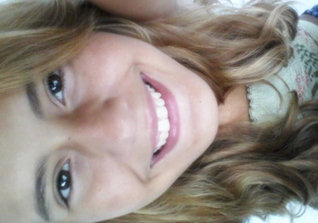 Tumblr : BellaChicleta 
Msn: Iza_fofa13@hotmail.com
Msn Θ2 : bella-iza20111@hotmail.com
