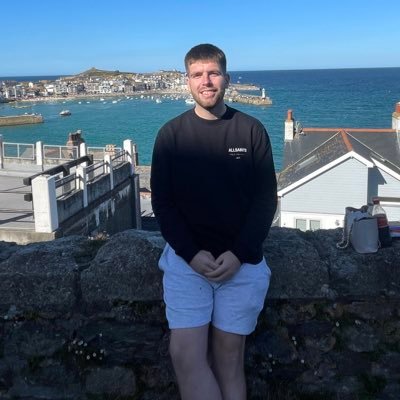 cday_AV's profile picture. Villa Home and Away, TWFC ⚽️🔴 26, 26/92