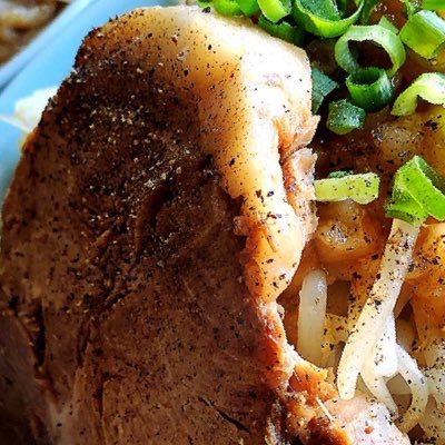 Buccha0225's profile picture. 大勝軒〇秀 沼津本店の店長ハギワラです！限定ラーメンなどの情報を発信していきます！Twitter限定の特典もあるかも・・・(^^)