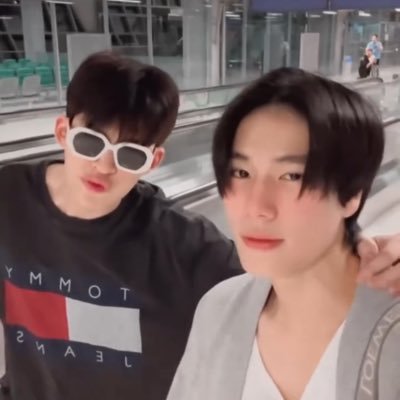 #Tawan_V 👑 #Phuwintang 💎#PondPhuwin🧡🤍 *~ 🫶🏻🤟🏻 #PPkrit ❤️