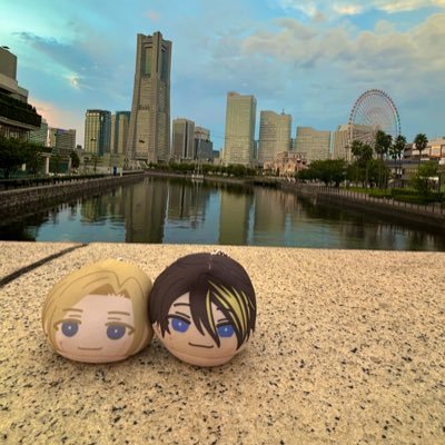 YDJRHjUUOqigi9W's profile picture. ２4さい　レインボー涼如来