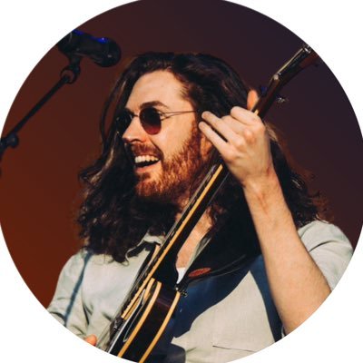 🇧🇷 A risadinha do funeral | Fanpage de updates e memes sobre Hozier. | 🇺🇸 The giggle-at-a-funeral fanpage for updates and memes on Hozier.