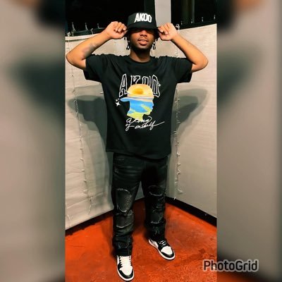 Put God 1st. It's money over Everything & I put that on everything. 🙏🏽💵💯👌🏽💪🏽 Add my snap 👻:neverhate92