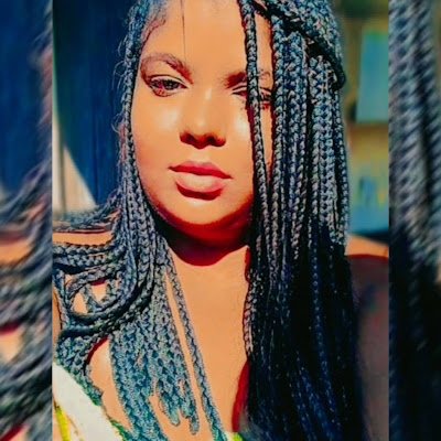 VanessaSou72363's profile picture. 