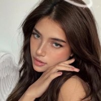 Laura (@canwtiq) 's Twitter Profile