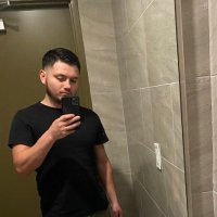 Adrian (@adrian216759511) 's Twitter Profile