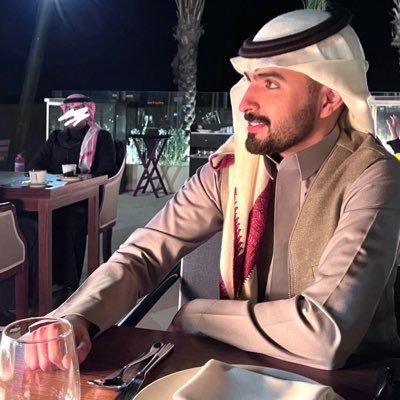 عند الحوآر لا ترفع صوتڳَ ‘ بل : إرفـع + مستۆۍ ؛ ڳلماتگ ♡ !