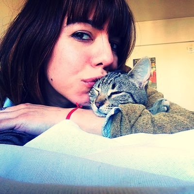 mdemecha's profile picture. PR. Comunicadora. Amante de la fotografía y de la literatura. A veces soy un poco tonta. Seriéfila. Mechicorti.