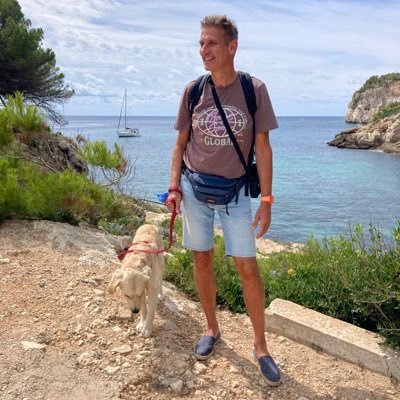 PeterSanpeter's profile picture. Getrouwd met mijn chouby en vader van een prachtige dochter. Wielrennen en muziek zijn mijn grote hobby's. Voor altijd fan van Thomas Dekker 🚴