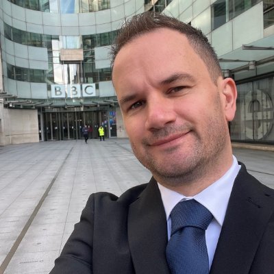 Journalist @bbcnews . Formerly of @walesonline @bbcwales @PA the South Wales Evening Post and @gairrhydd.
Any views are my own and not my employer's etc