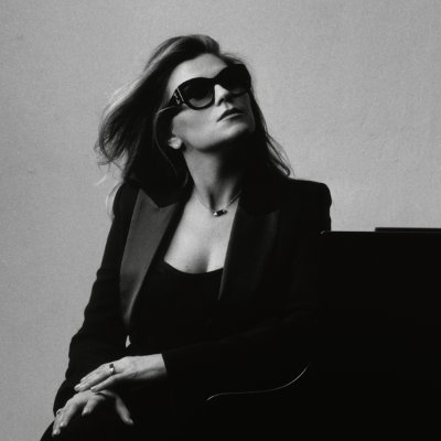 ❤️ 🎶 ✌️
The Essential Melody Gardot out October 25