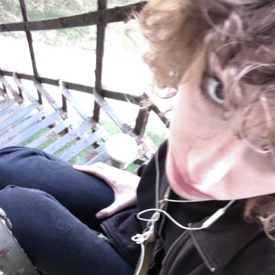 Clio_ed's profile picture. you must believe in spring