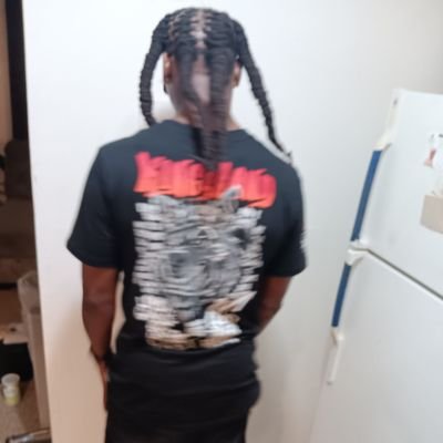 PEACE ☮️ & LIGHT✨️ Johnnie the king 👑 😎lonely IT Guy 🫡 (STL/ESTL FINEST)
IG: @rasta_karamba
SC: Johnnie_moe
tiktok: @johnniekaramba