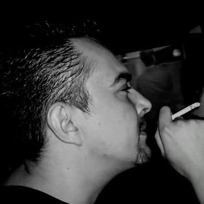 erkankocaaga's profile picture. Akan sular şarap olsa,
Hayyam gelip kral olsa..