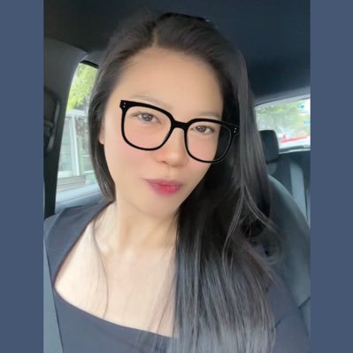 chir_Siri's profile picture. 