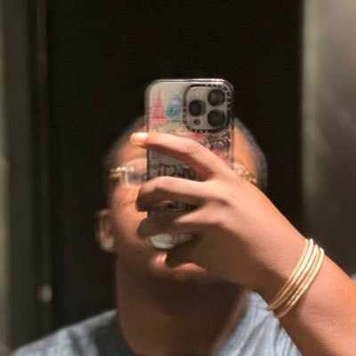 YUNGASH_szn's profile picture. Bios are overrated.