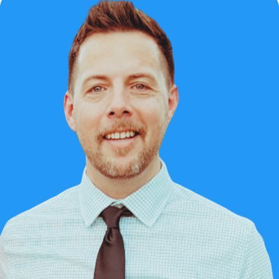 I teach therefore I am. Video games FTW, Fortnight ATM. Deftones always and I need to draw! https://t.co/gwmc6OaKXQ